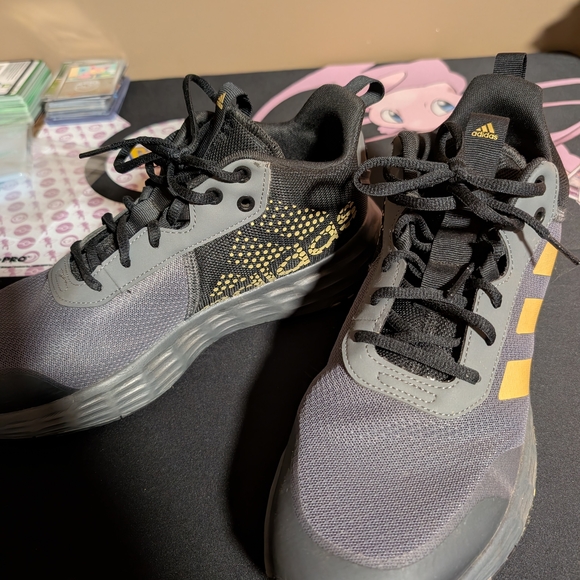 adidas Other - Adidas Ownthegame 2.0 basketball shoes. Like New Barely Used.